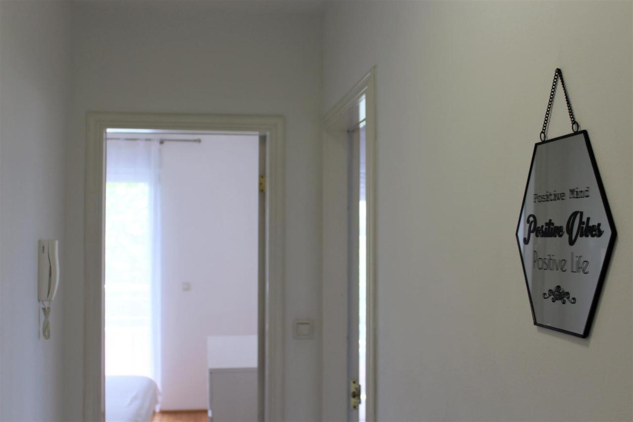 Tomislav Apartment Makarska Exterior photo